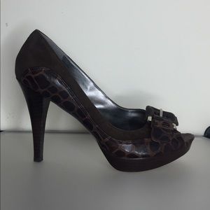 Marc Fisher Suede/leather women's shoes